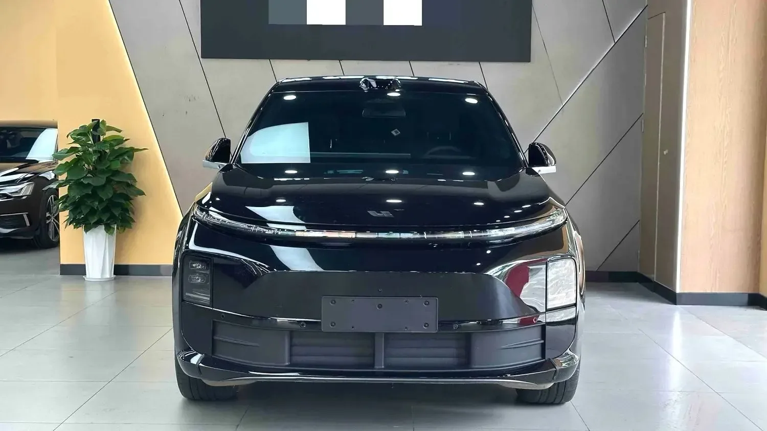 Li Auto Li L6 Max — ext_front